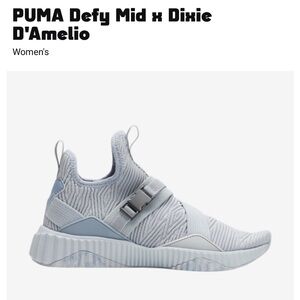 NWOT PUMA Defy Mid x Dixie D'Amelio size 8